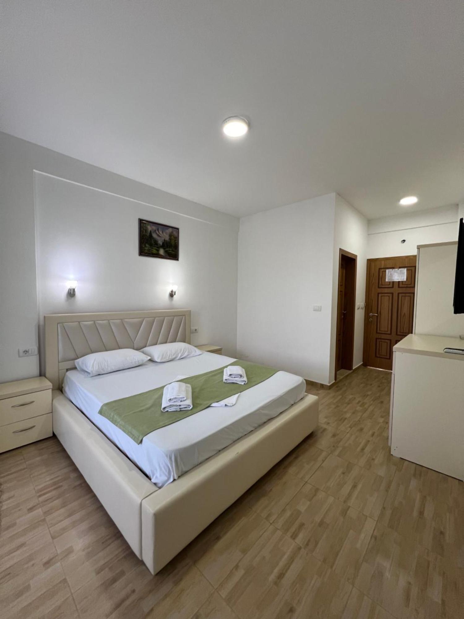 Apartments Fati & Flori Ulcinj Exterior photo