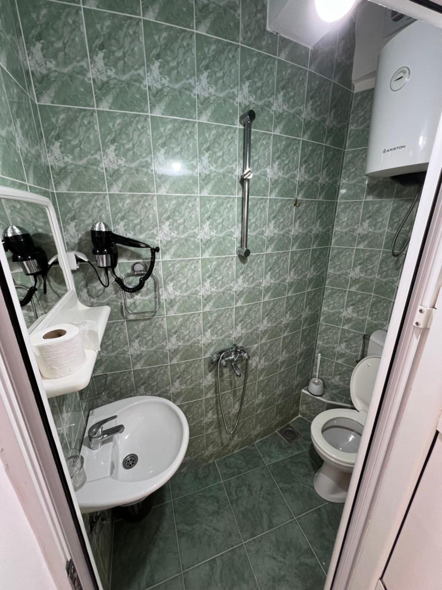 Apartments Fati & Flori Ulcinj Exterior photo